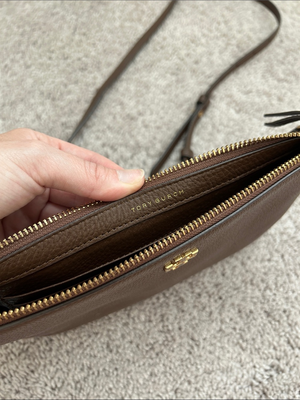 Tory Burch Brown Pebbled Leather Crossbody Bag - Picture 4 of 6